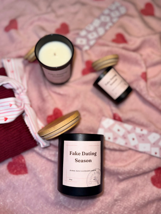 Lumânare parfumată Fake Dating Season